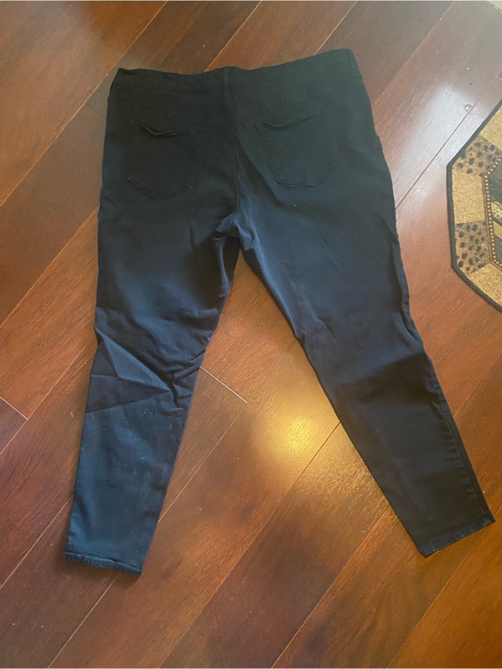 Universal Thread Black Pull-On Jegging pants size 18